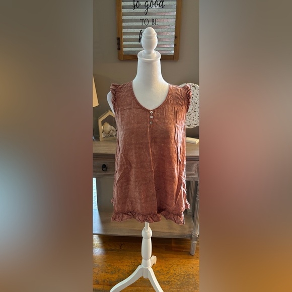 easel Tops - Easel Ruffle Sleeve Tank